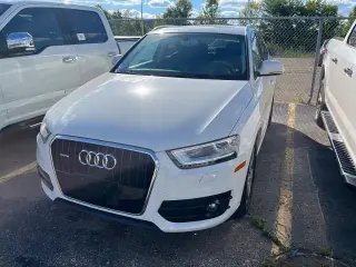 Audi Q3 2015 tracción en las cuatro ruedas 2.0T quattro Premium Plus SUV de 4 puertas