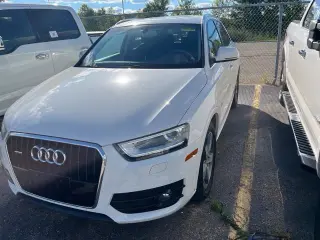 Audi Q3 2015 tracción en las cuatro ruedas 2.0T quattro Premium Plus SUV de 4 puertas
