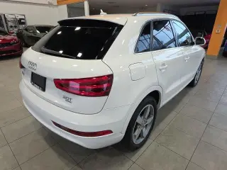 Audi Q3 2015 tracción en las cuatro ruedas 2.0T quattro Premium Plus SUV de 4 puertas