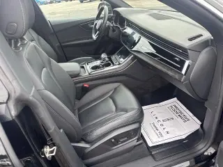 Audi Q8 2021 AWD quattro Premium Plus 55 TFSI 4p SUV