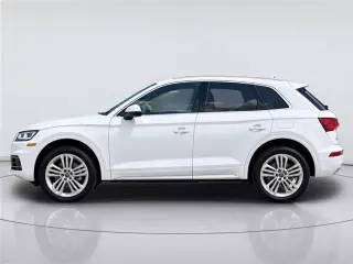 Audi Q5 2018 4x4 2.0T quattro Premium Plus SUV 4p