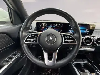 Mercedes-Benz GLB 2023 GLB 250 4p SUV
