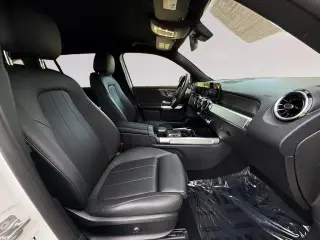 Mercedes-Benz GLB 2023 GLB 250 4p SUV