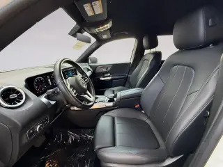 Mercedes-Benz GLB 2023 GLB 250 4p SUV
