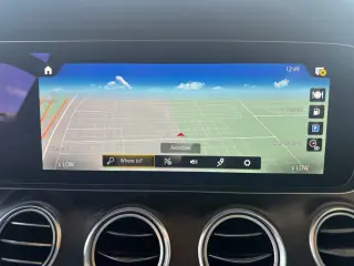 Clase E Mercedes-Benz 2022 E 350 4p Sedán