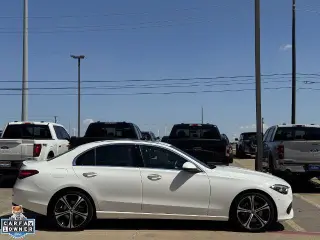 Mercedes-Benz Clase C 2025 C 300 4p Sedan