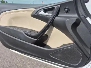 Buick Cascada 2016 Premium 2dr Convertible