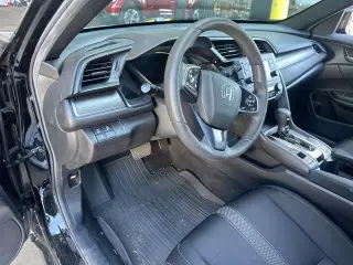 Honda Civic 2020 LX 4p Hatchback