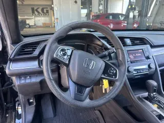Honda Civic 2020 LX 4p Hatchback