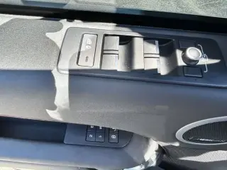 Land Rover Discovery 2018 4x4 HSE 4p SUV