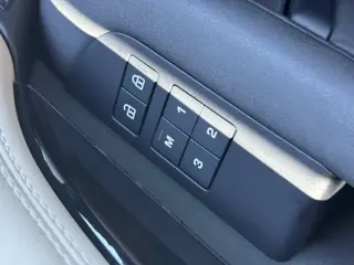 Land Rover Discovery 2022 4x4 P300 S 4p SUV