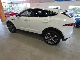 Jaguar E-PACE 2022 AWD P250 SE 4p SUV