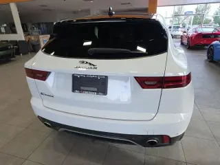 Jaguar E-PACE 2022 AWD P250 SE 4p SUV