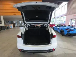 Jaguar E-PACE 2022 AWD P250 SE 4p SUV