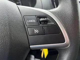 Mitsubishi Mirage 2024 ES 4p Hatchback