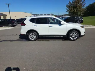 Nissan Rogue 2018 AWD S 4dr Crossover