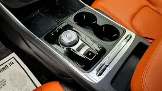 Kia Carnival Híbrido 2025 SX 4dr Mini-Van