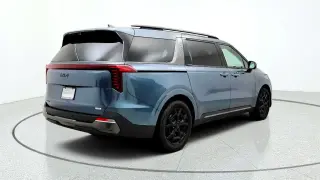 Kia Carnival Híbrido 2025 SX 4dr Mini-Van