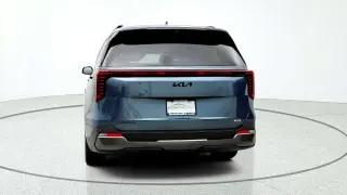 Kia Carnival Híbrido 2025 SX 4dr Mini-Van