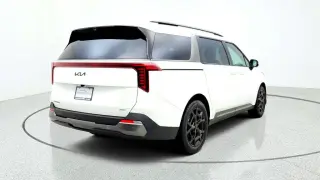 Kia Carnival Híbrido 2026 SX 4p Minivan