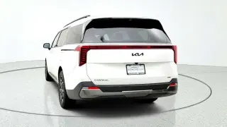 Kia Carnival Híbrido 2026 SX 4p Minivan
