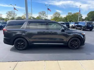 Kia Carnival 2025 SX Prestige 4dr Mini-Van