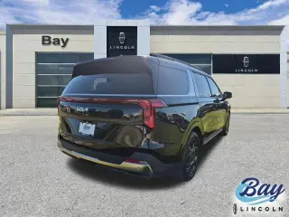 Kia Carnival 2025 SX Minivan 4 puertas
