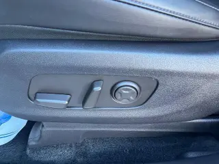 Kia Carnival 2025 LXS 4dr Mini-Van