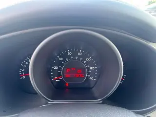Kia Soul 2015 + 4dr Crossover