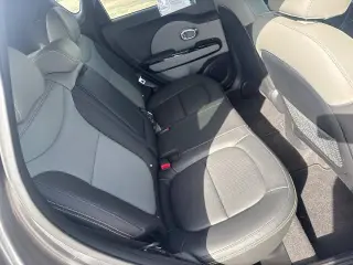 Kia Soul 2015 + 4dr Crossover