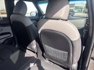 Kia Soul 2015 + 4dr Crossover