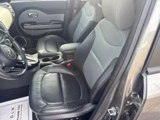 Kia Soul 2015 + 4dr Crossover