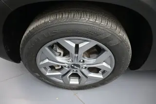 Kia Seltos 2024 tracción en todas las ruedas S 4p SUV