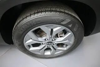 Kia Seltos 2024 tracción en todas las ruedas S 4p SUV