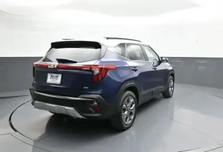 Kia Seltos 2024 tracción en todas las ruedas S 4p SUV