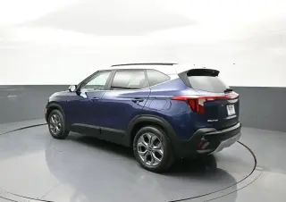 Kia Seltos 2024 tracción en todas las ruedas S 4p SUV