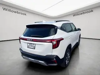 Kia Seltos 2024 S 4dr SUV