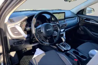Kia Seltos 2022 S 4dr SUV