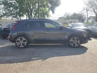 Kia Niro 2023 EX Touring 4dr Crossover
