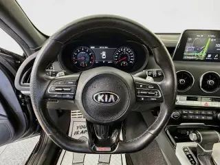Kia Stinger 2018 GT1 4p Sedan