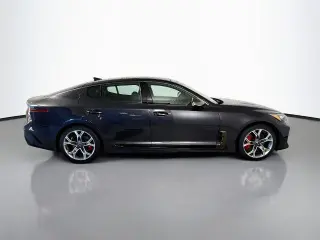 Kia Stinger 2018 GT1 4p Sedan