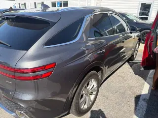 Genesis GV70 2022 tracción en todas las ruedas 2.5T Estándar 4p SUV