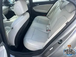 Genesis G70 2025 2.5T Estándar 4p Sedan