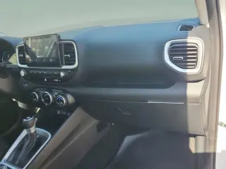 Hyundai VENUE 2026 SEL 4dr Crossover