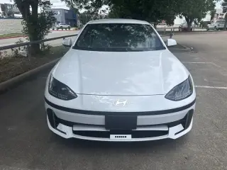 Hyundai IONIQ 6 2024 SEL 4p Sedan
