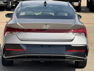 Hyundai ELANTRA 2025 Limited 4dr Sedan