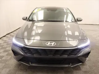 Hyundai ELANTRA Hybrid 2026 Azul 4p Sedán