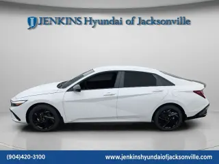 Hyundai ELANTRA 2026 SEL Sport 4dr Sedan