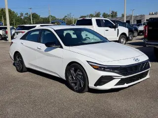 Hyundai ELANTRA 2025 SEL Sport 4dr Sedan