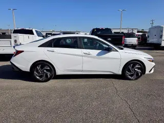 Hyundai ELANTRA 2025 SEL Sport 4dr Sedan